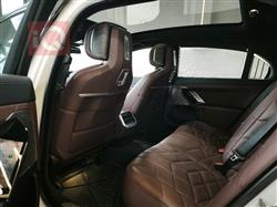 بي ام دبليو الفئة 7